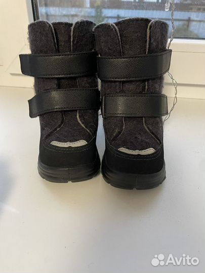 Зимние ботинки для мальчика 23