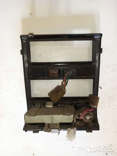 Рамка магнитолы субару импреза gf