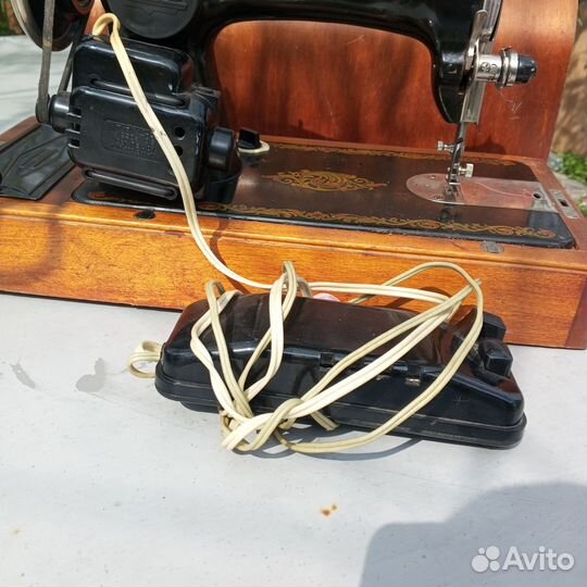 Швейная машинка