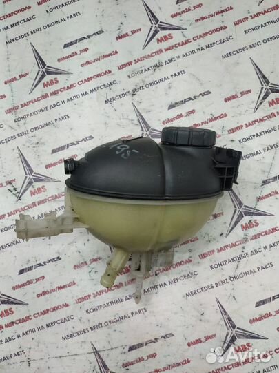 Бачок расширительный w212 Mercedes