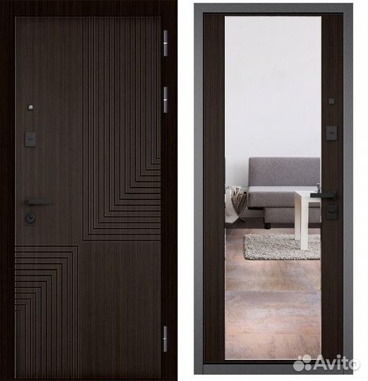 Входная дверь с зеркалом