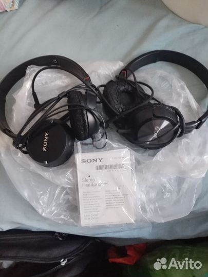 Наушники Sony