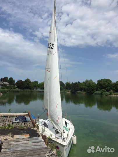 Прогулки на парусной яхте