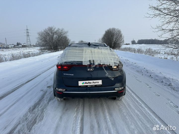 Kia Sportage 2.0 AT, 2020, битый, 74 000 км