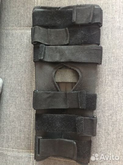 Коленный ортез