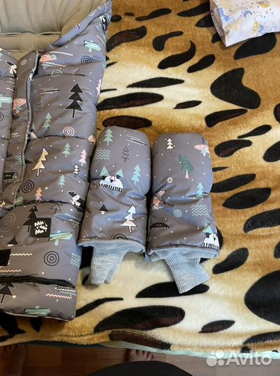 Утепленный конверт +варежки муфты