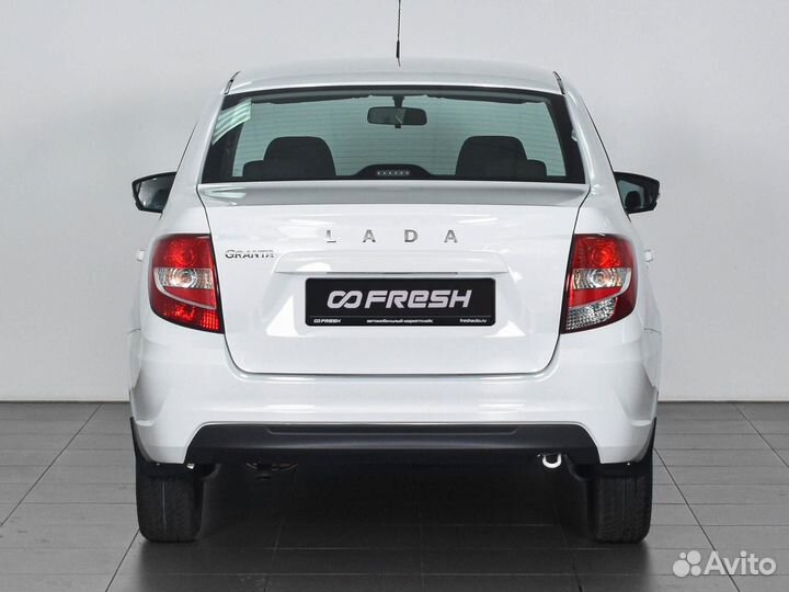 LADA Granta 1.6 МТ, 2023, 377 км