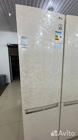 Холодильник LG