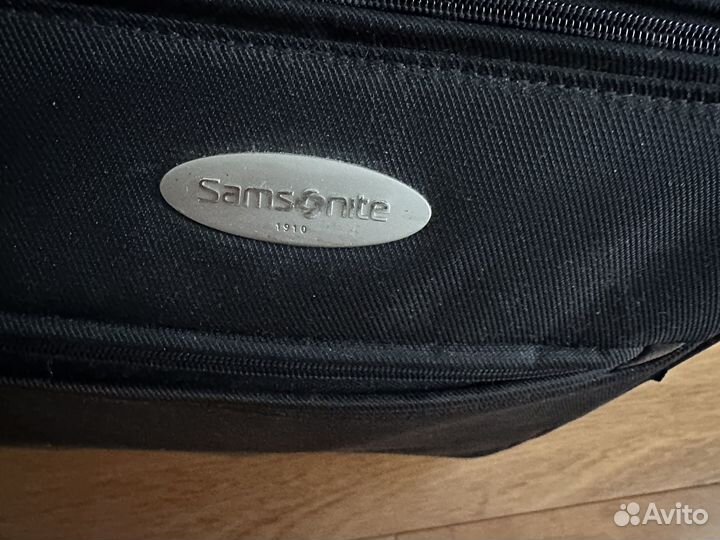 Чемодан на колесах портплед для костюмов samsonite