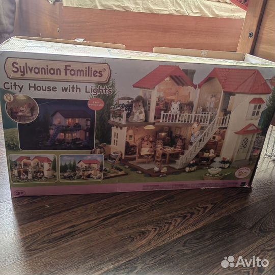 Sylvanian Families большой дом со светом