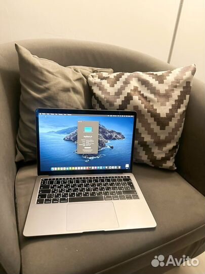Apple macbook air 2018 8/128