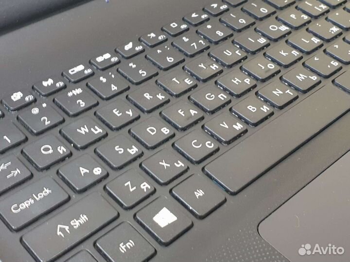 Ноутбук Acer, озу 4Gb, SSD 240Gb, новая акб