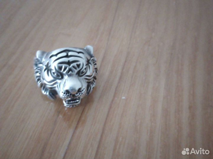 Украшение шарм