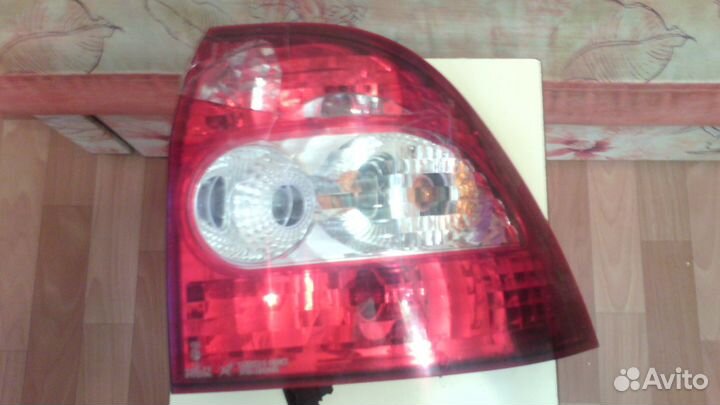 Продам фонарь задний для 
