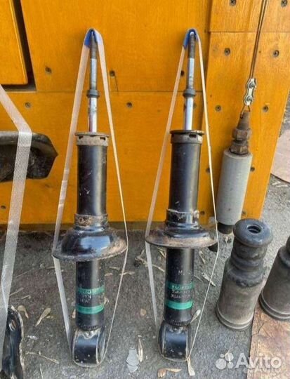 Задние стойки Lancer 10