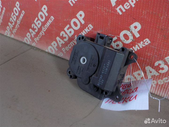 Серво-привод заслонки отопителя салона Toyota