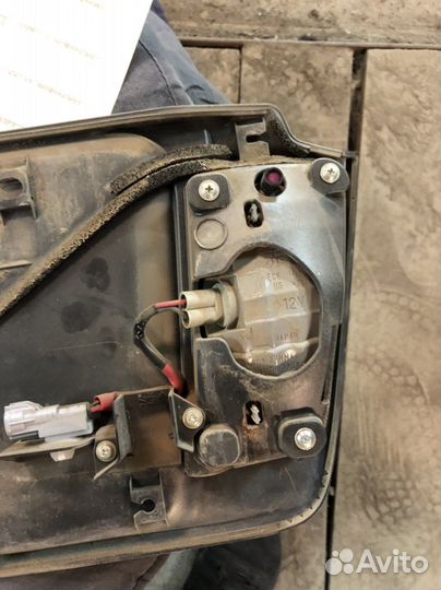 Площадка номера оригинал Lexus LX 570