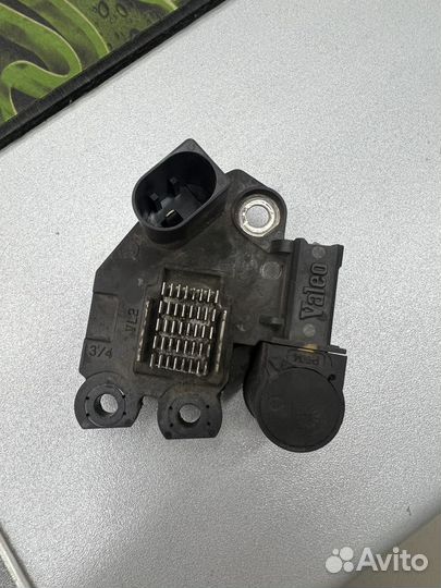 Реле регулятор генератора a0041544606 бу