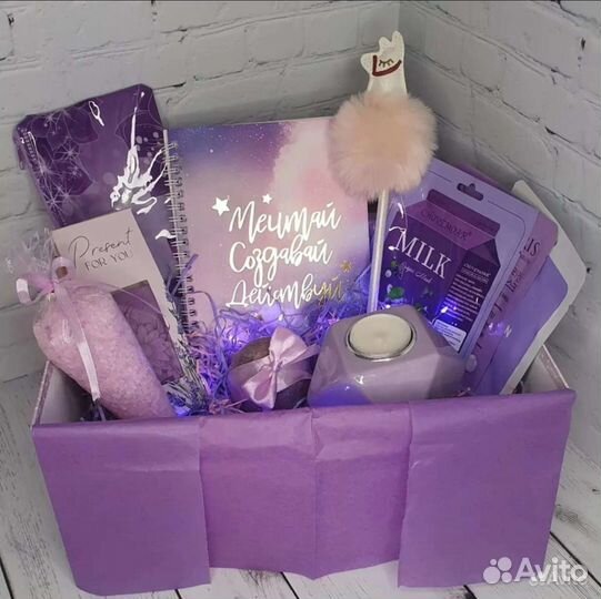Подарок для девушки (подарочный бокс)