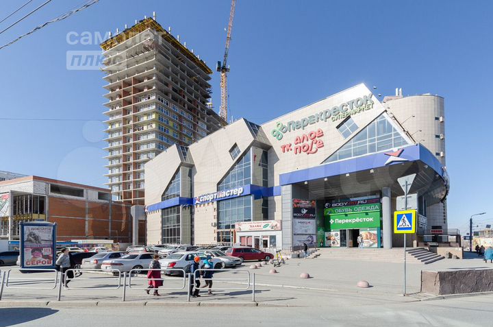 Продам торговое помещение, 1490 м²