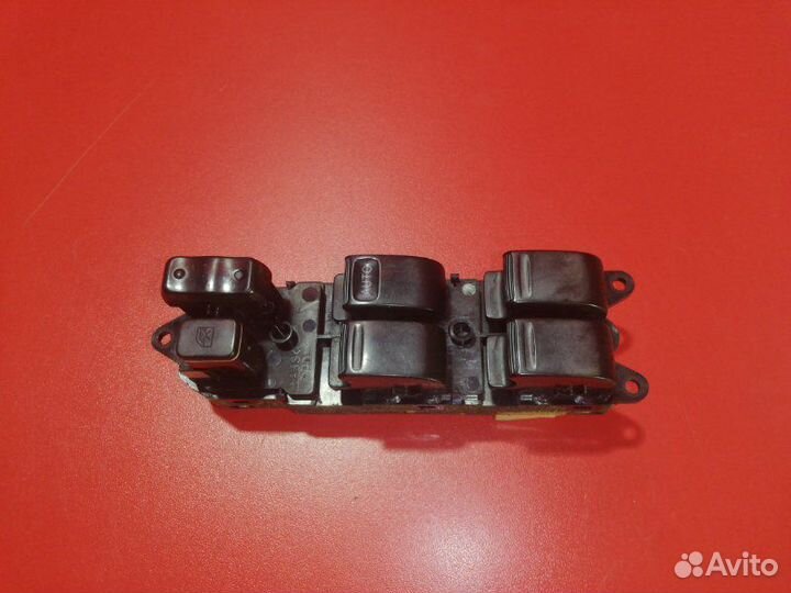 Блок управления стеклоподъемниками передний правый