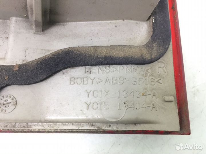 Фонарь YC1513404A Ford Transit (2000-2006)