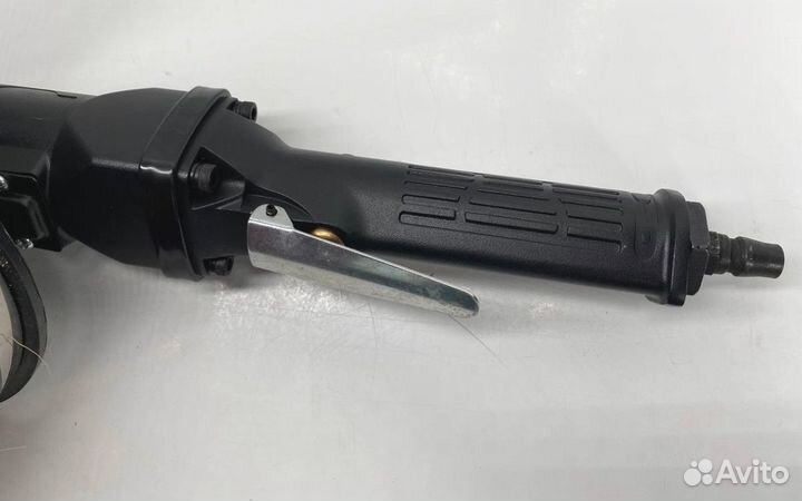 Щеточно-шлифовальная машинка по дереву