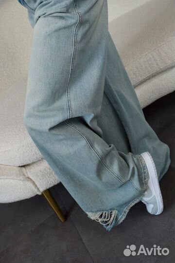 Широкие рваные джинсы багги свободного кроя
