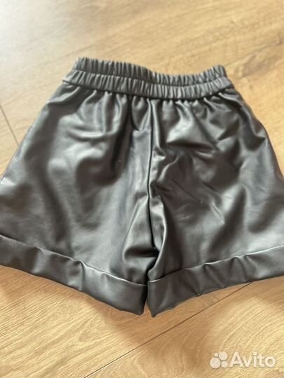 Шорты кожаные Zara на девочку