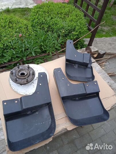 Брызговики на mitsubishi l200