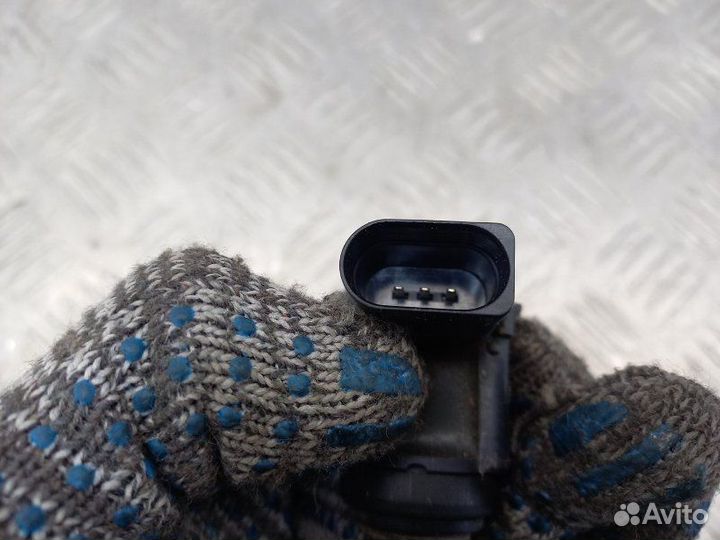 Датчик парковки передний Volkswagen Touareg GP 2.5