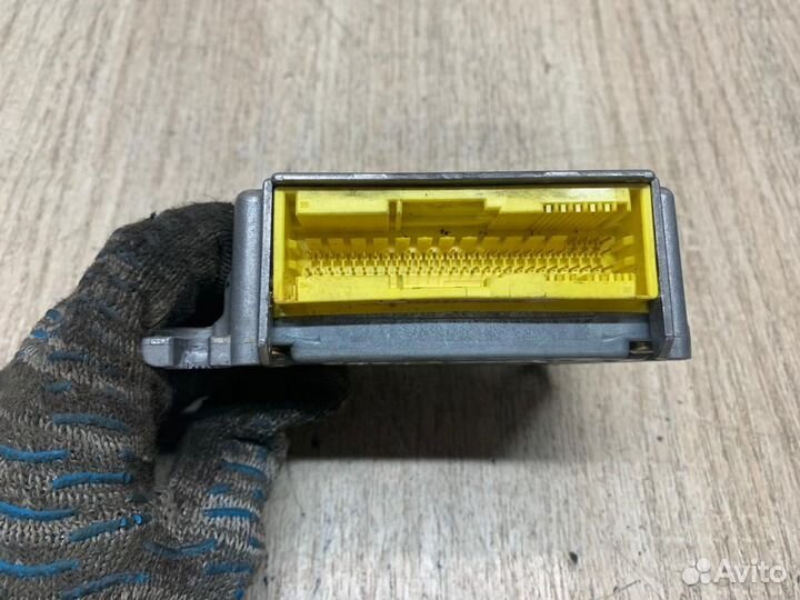 Блок Управления Airbag Audi A4 B6 B7