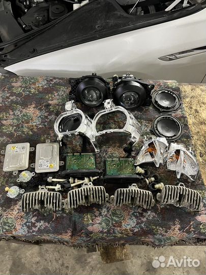 Передние фары в разборе Бмв f30