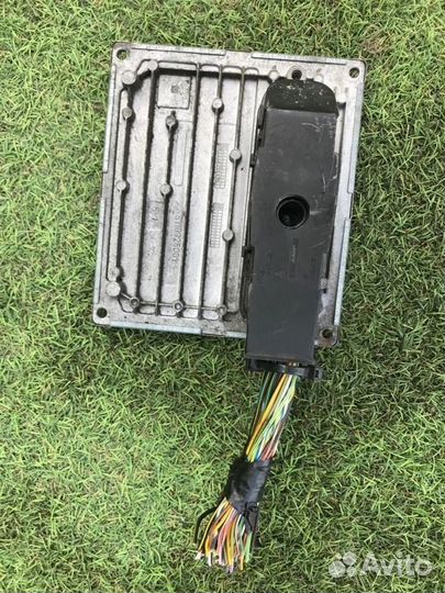 Блок управления двигателем (эбу) Ford Focus 2 1.6