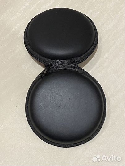 Чехол-футляр для наушников