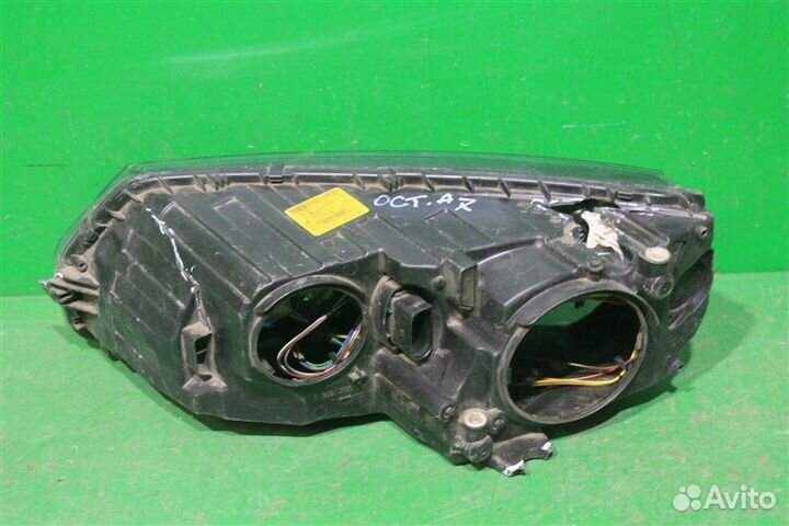 Фара правая Skoda Octavia A7 2013-2017