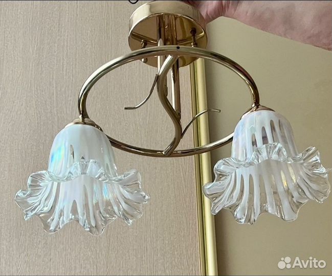 Люстра потолочная 2- х рожковая