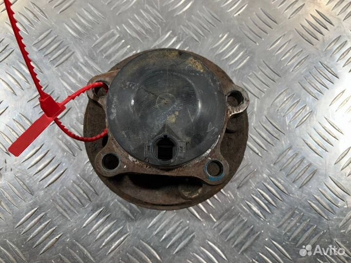 Ступица передняя правая Jaguar XF X250 рест. 2012