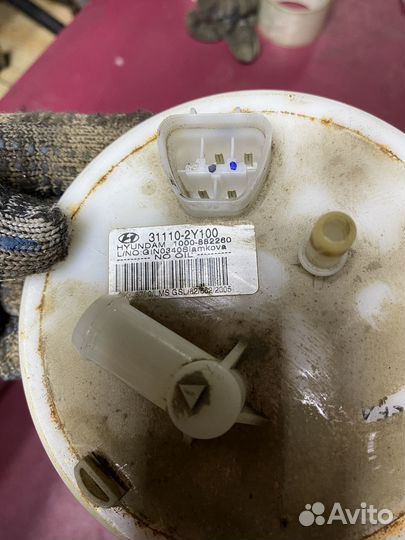 Бензонасос kia sportage 3 на запчасти