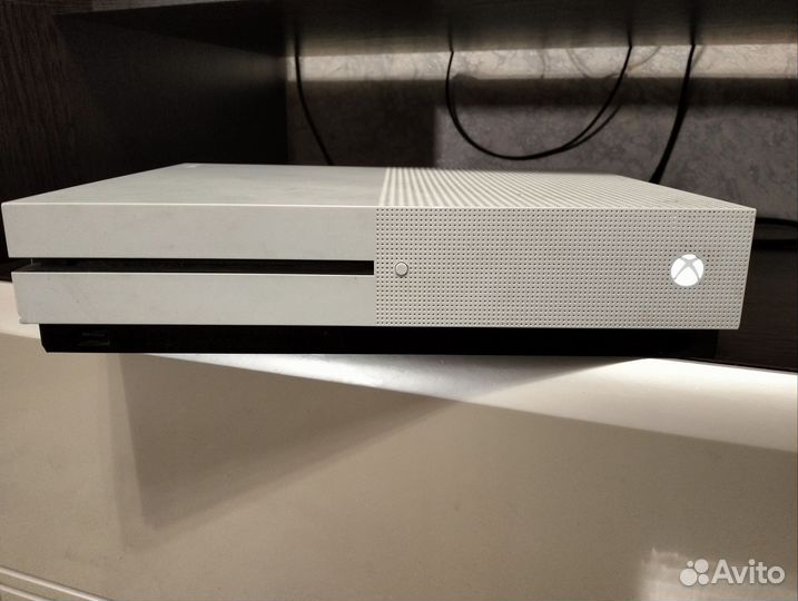 Xbox One S 500 gb