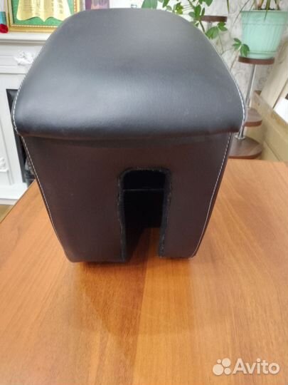 Подлокотник с бордачком