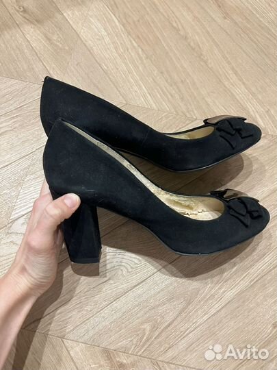 Туфли женские итальянские 37 размер замшевые