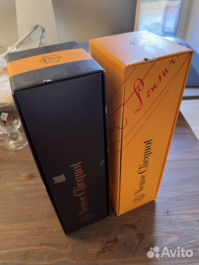 Бутылка Шампанское Veuve Clicquot белое брют 0,75