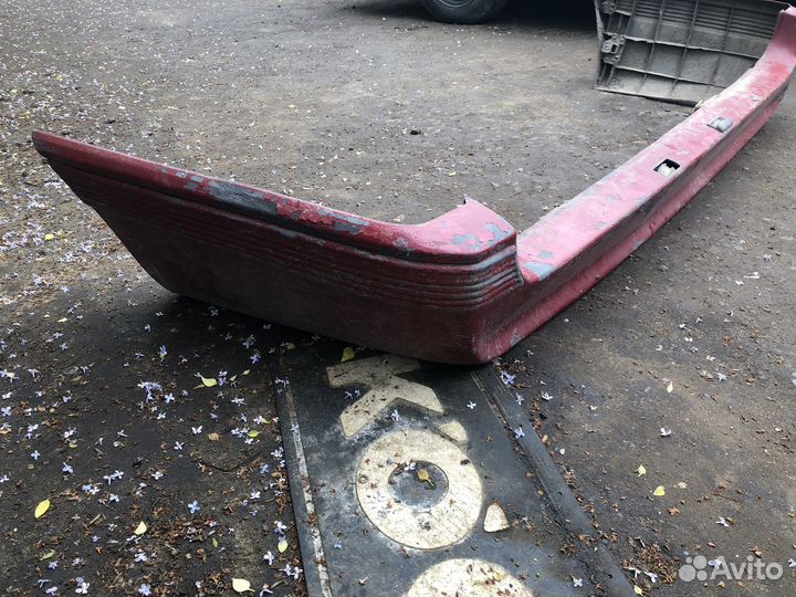 Задний бампер на opel kadett 1986г