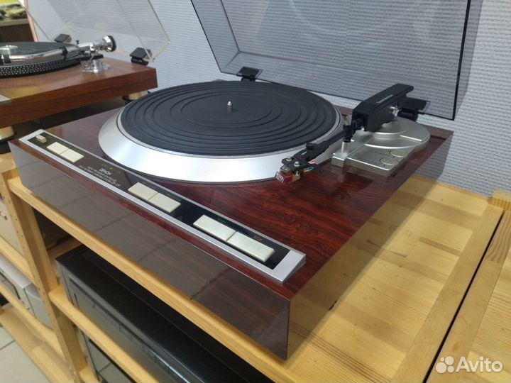 Проигрыватель винила Denon DP-37F