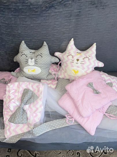 Бортики в детскую кроватку плюс балдахин