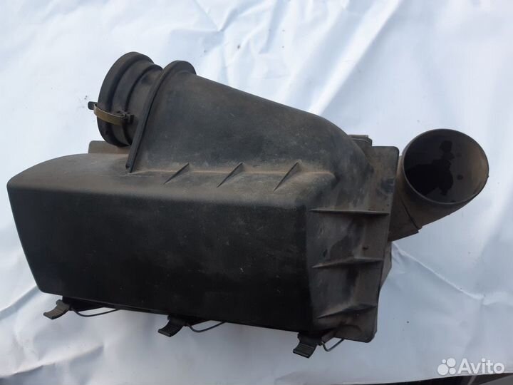 Корпус воздушного фильтра W210