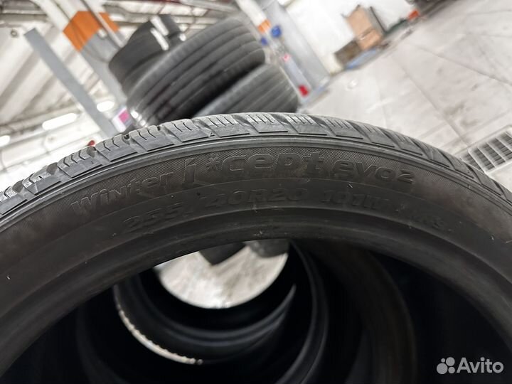 Hankook Winter I'Cept Evo2 W320 255/40 R20 101W