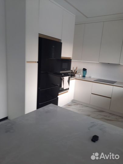 Кухонный гарнитур угловой