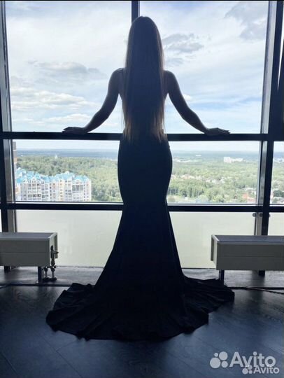 Вечернее платье